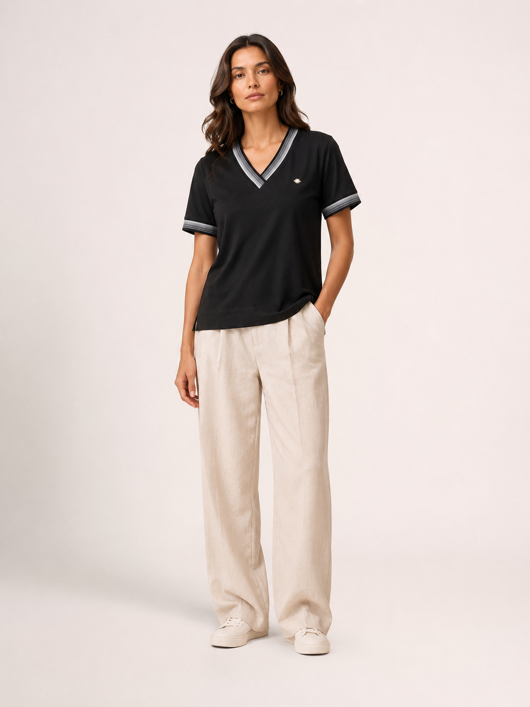 V Motion Tee